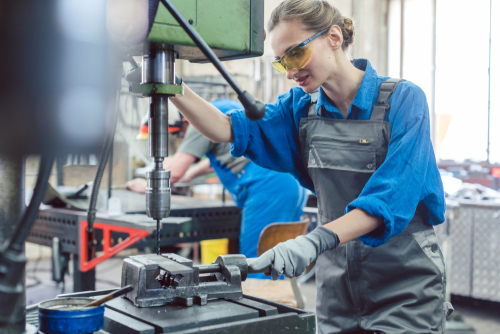 Frauke Zerspanungsmechaniker beruflich